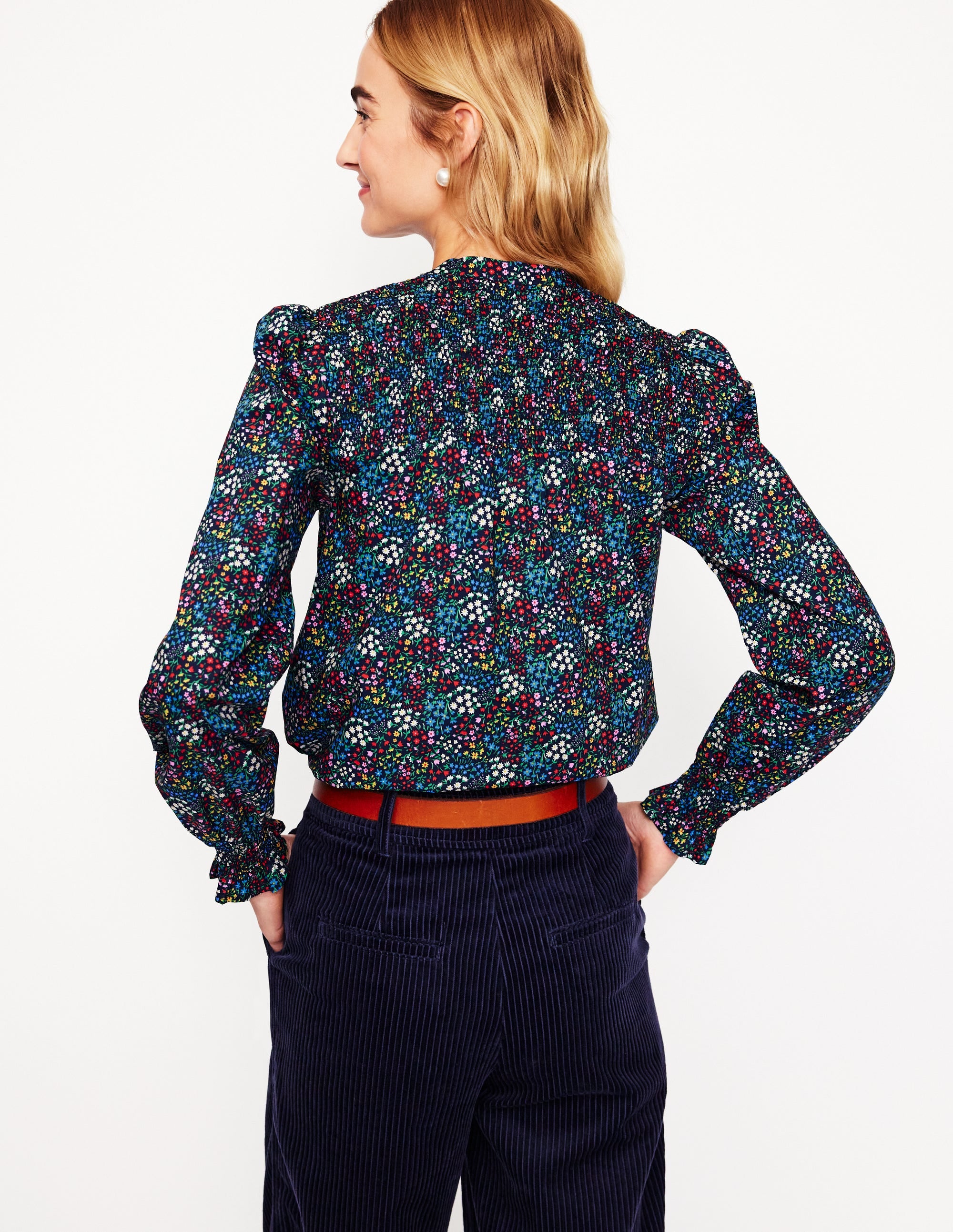 Baumwollbluse mit gesmokter Passe-Black - Image 3