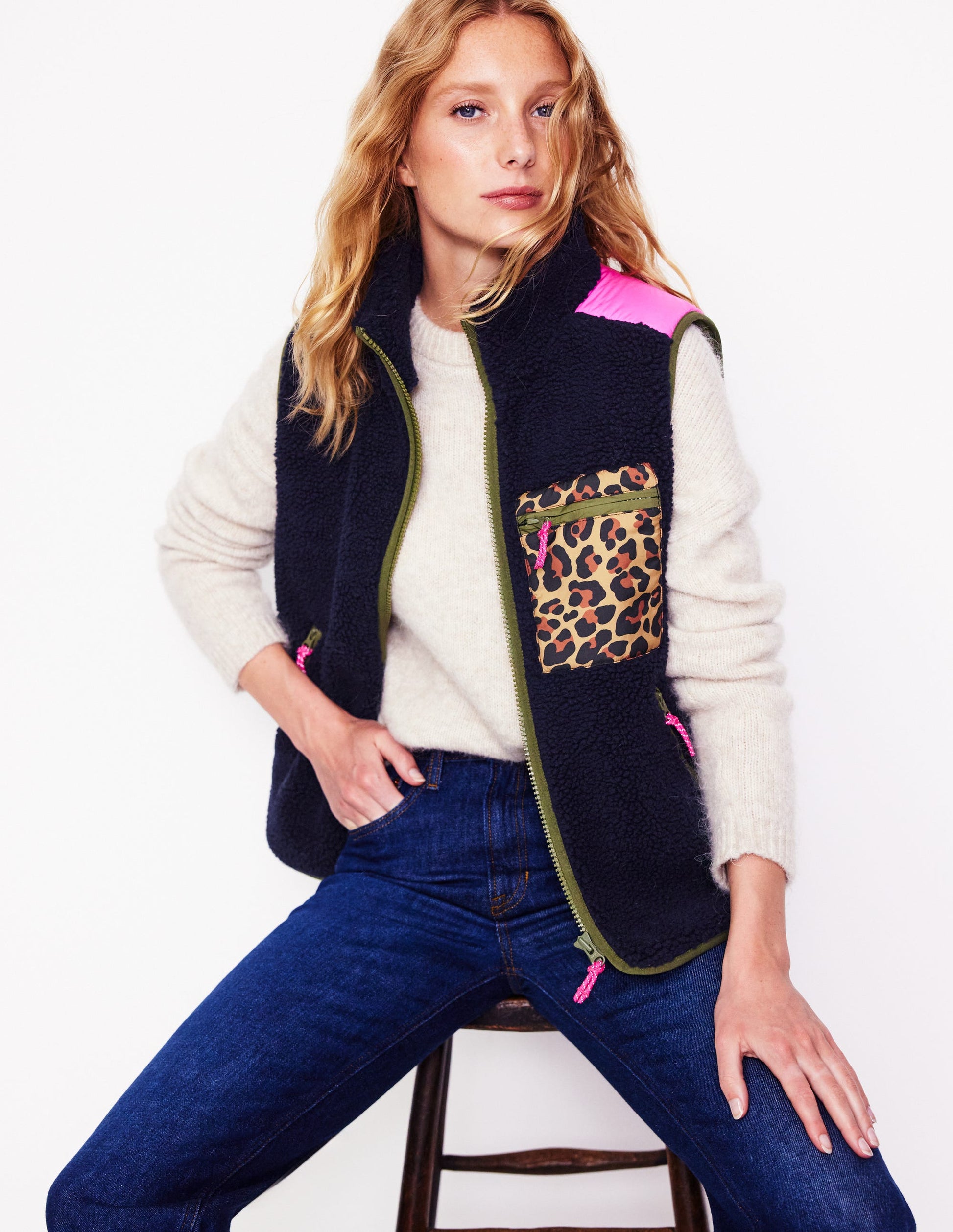 Truro Borg Gilet-Navy-1