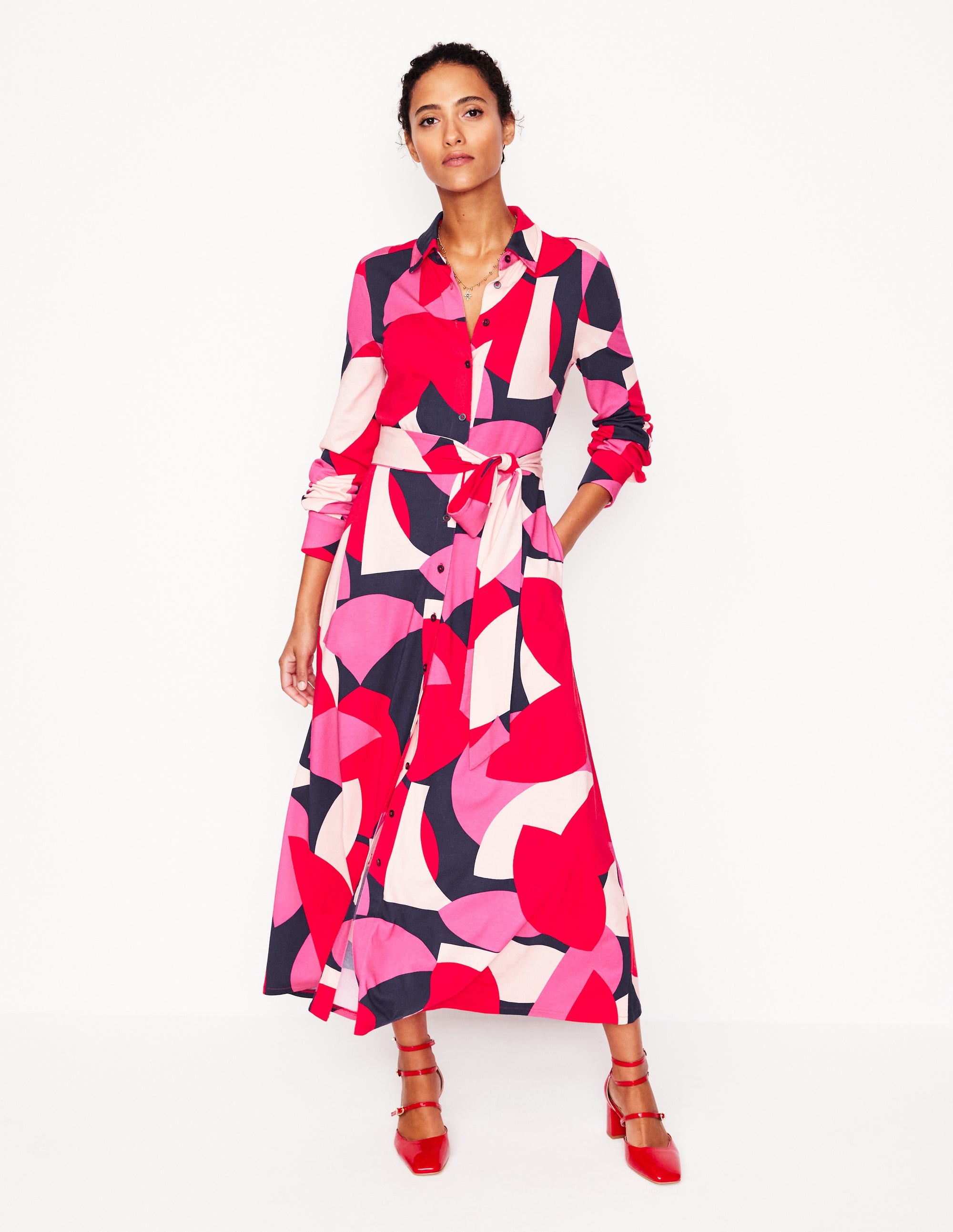 Marcia Jersey-Hemdblusenkleid-Mohnblumenrot, Motiv Geometric Shuffle - Image 1
