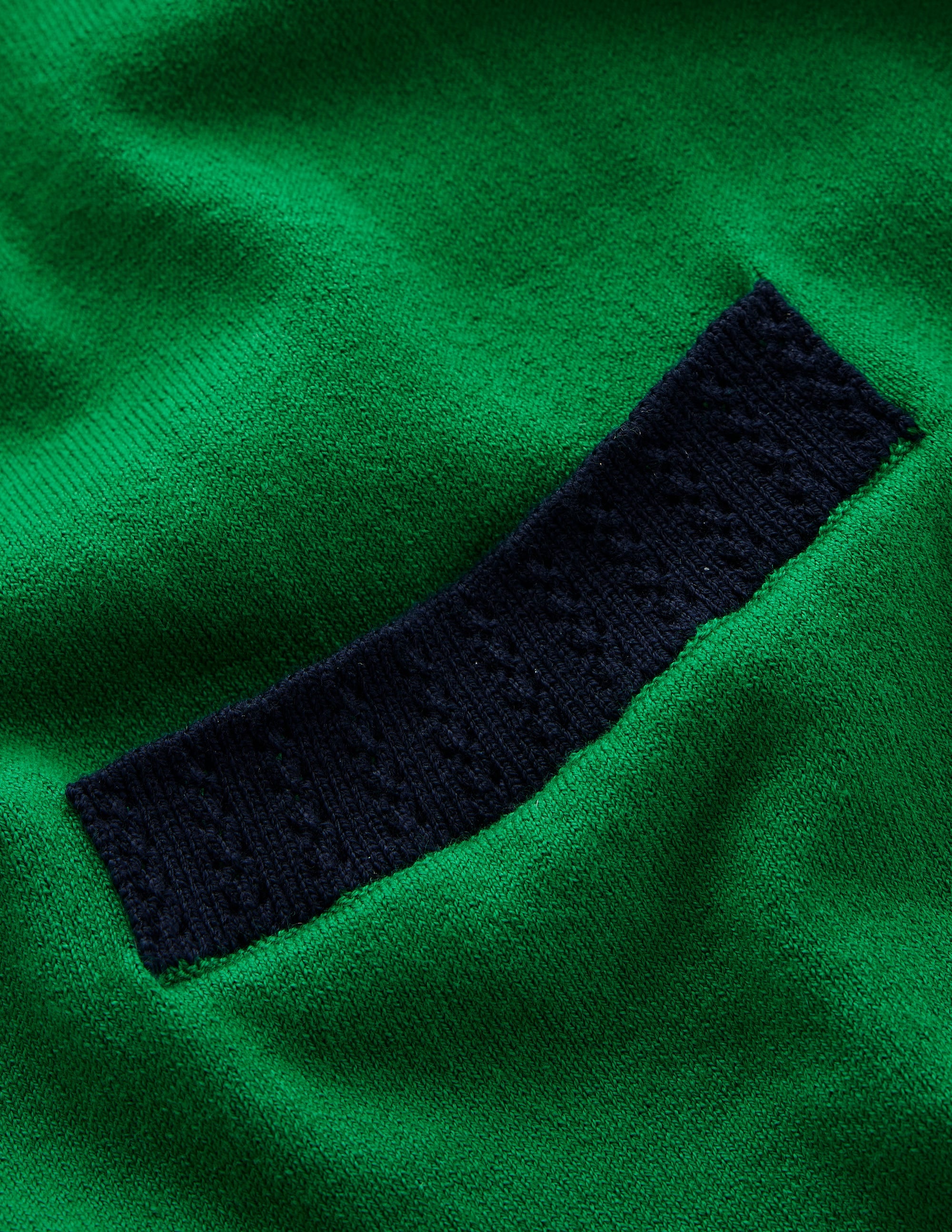 Emilia Baumwollstrickjacke mit V-Ausschnitt-Sattes Smaragdgrün - Image 6