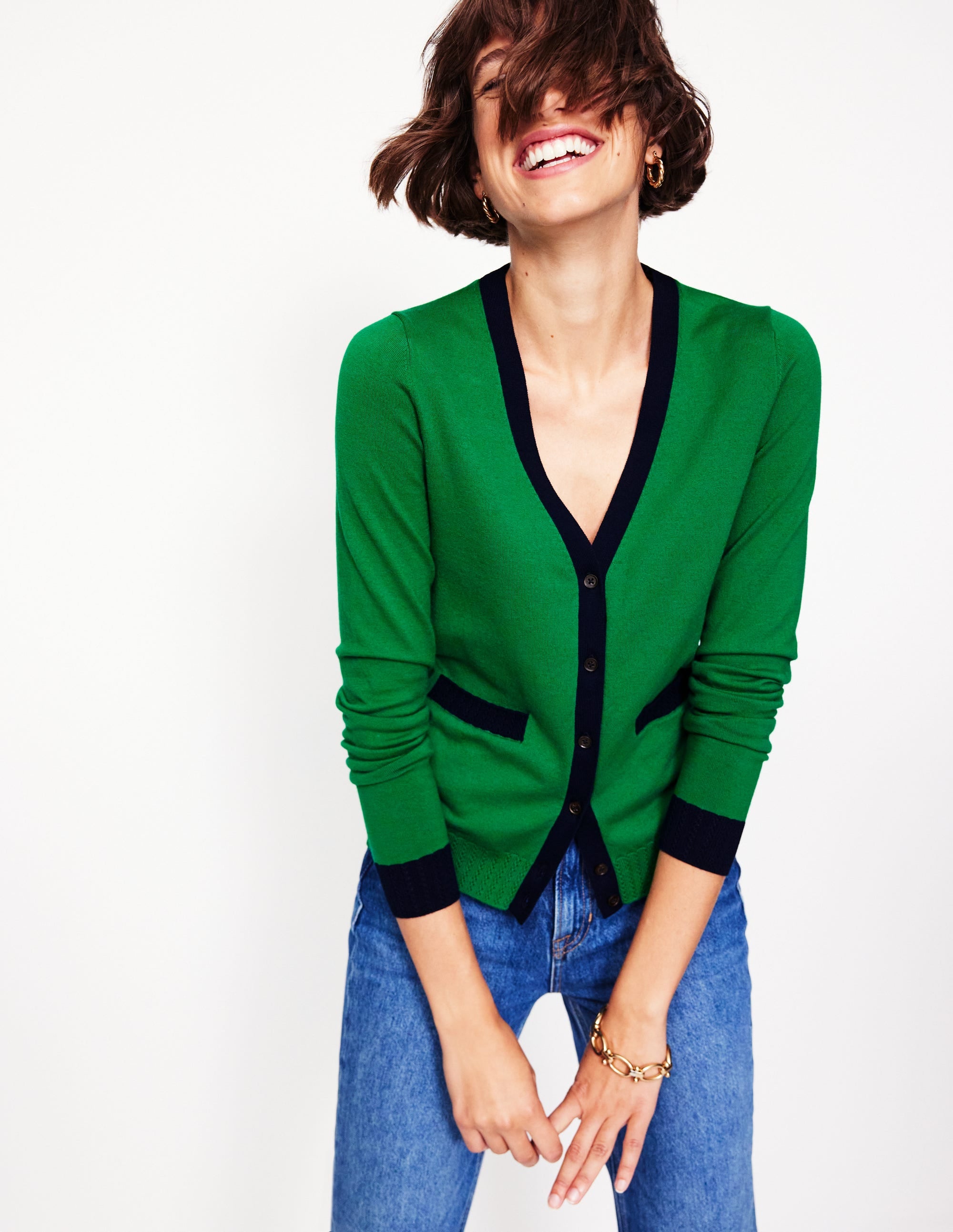 Emilia Baumwollstrickjacke mit V-Ausschnitt-Sattes Smaragdgrün - Image 1