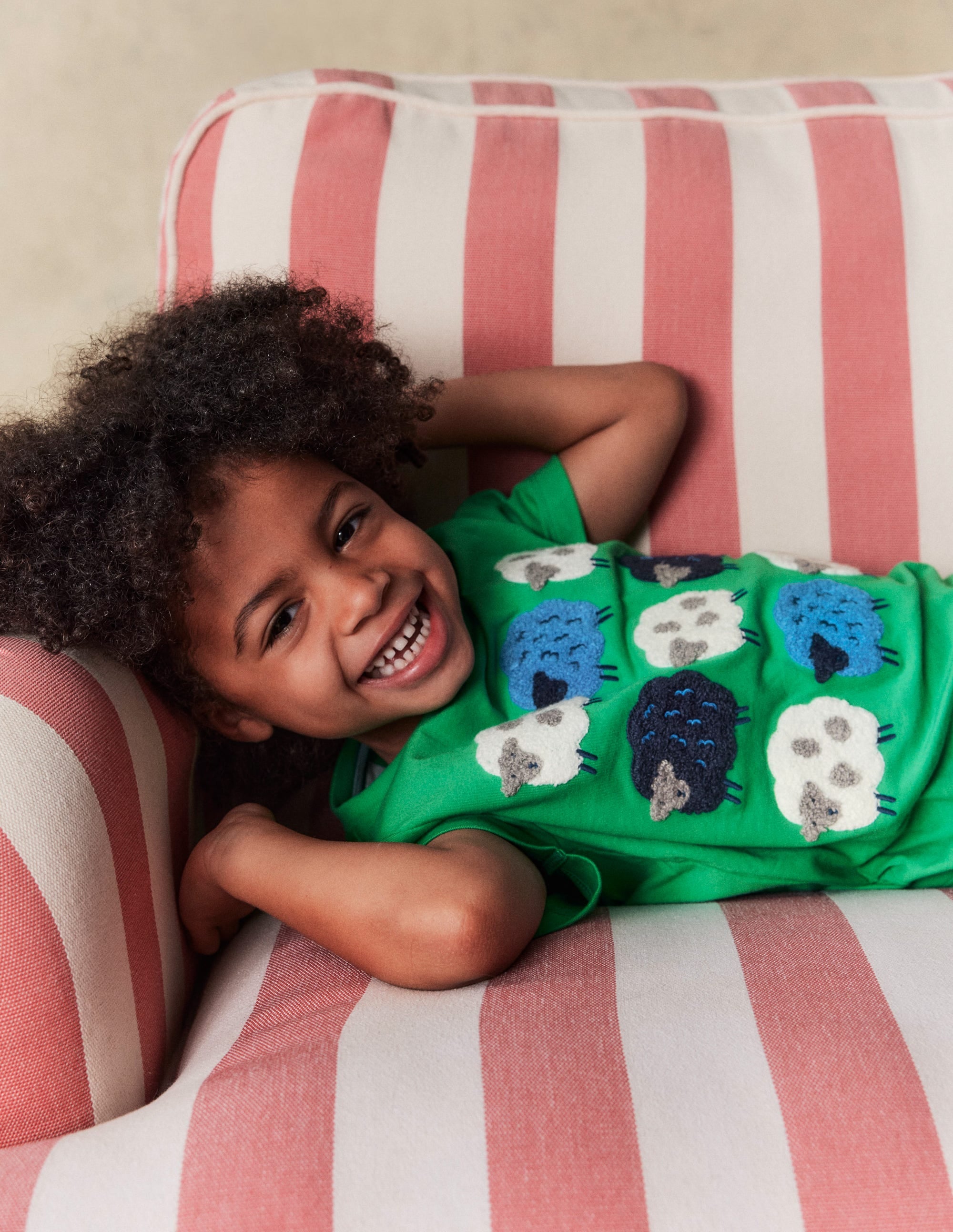 T-shirt manches courtes en bouclé-Mouton vert printemps - Image 4