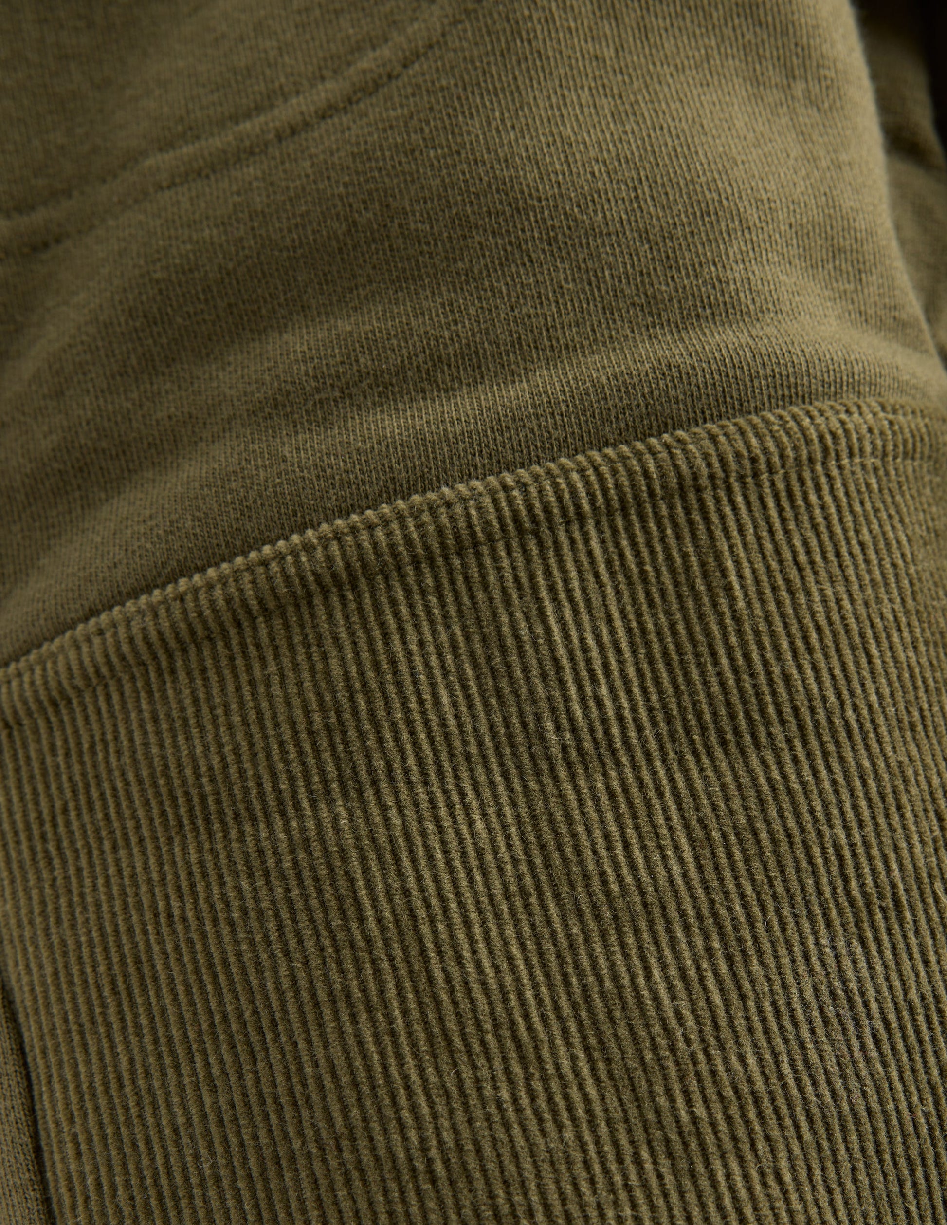 Jogginghose mit verstärktem Knie-Waldgrün Cord-3