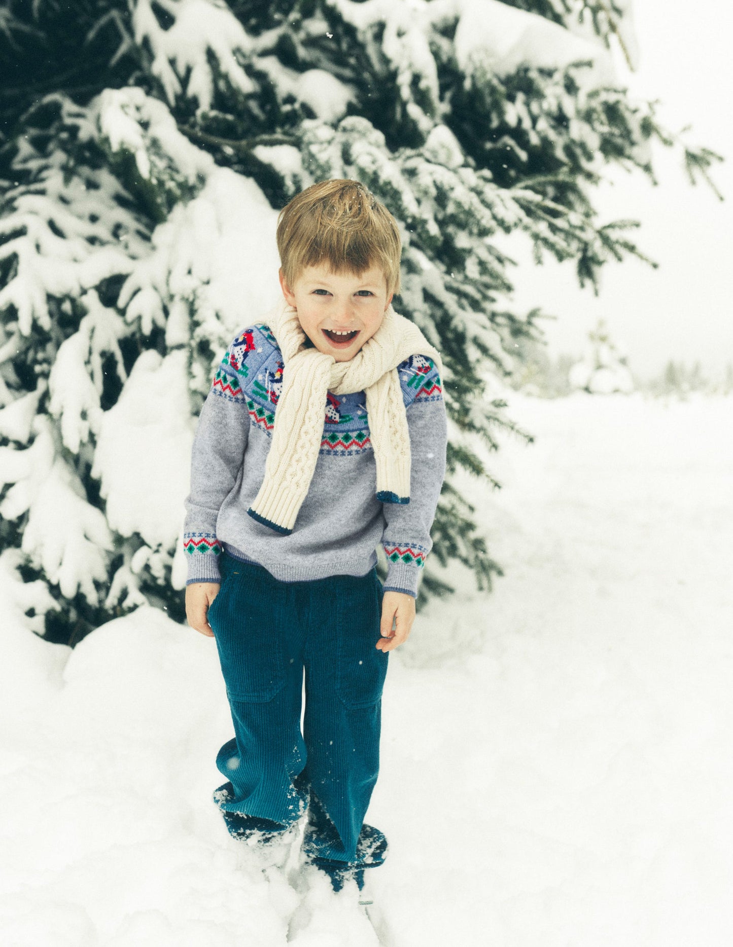 Cordhose zum Hineinschlüpfen-Blaubeerkuchen