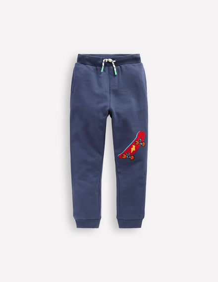 Lustige Jogginghose-Skateboards