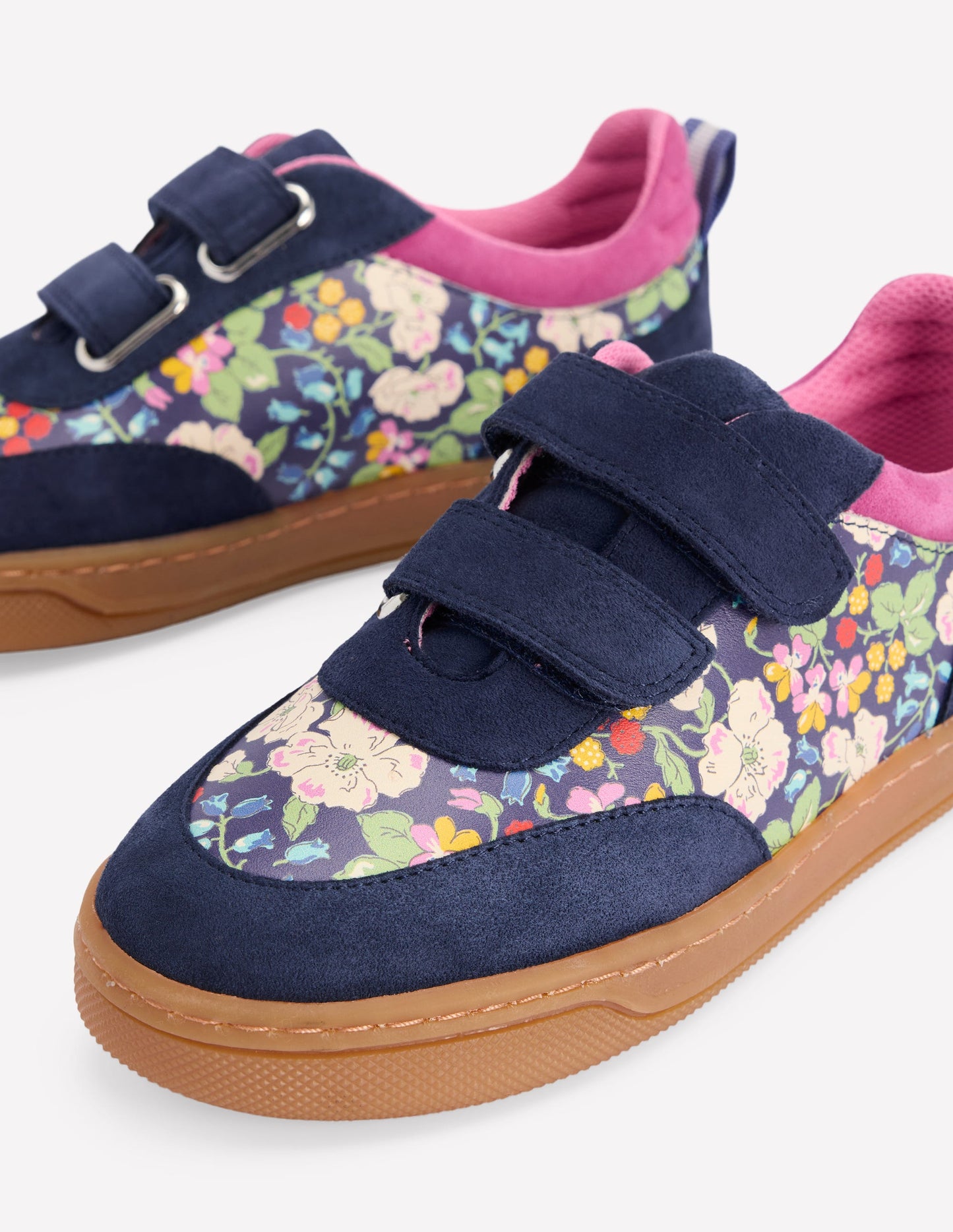 Niedrige Sneaker mit Blockfarben-Blumenmuster