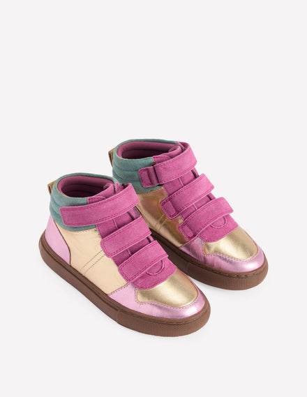 Hohe Sneaker in Metallic-Optik-Gold- und Pink-Metallic