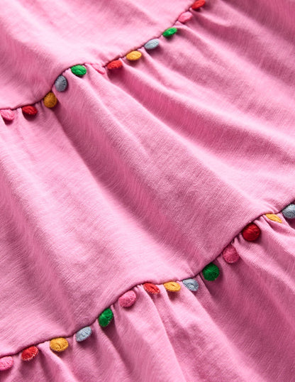 Addison Kleid mit Bommeln zum Herumwirbeln-Blasspink