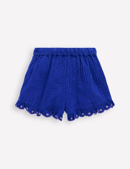 Doppeltuch-Shorts mit Rüschensaum-Leuchtendes Blau Stickerei