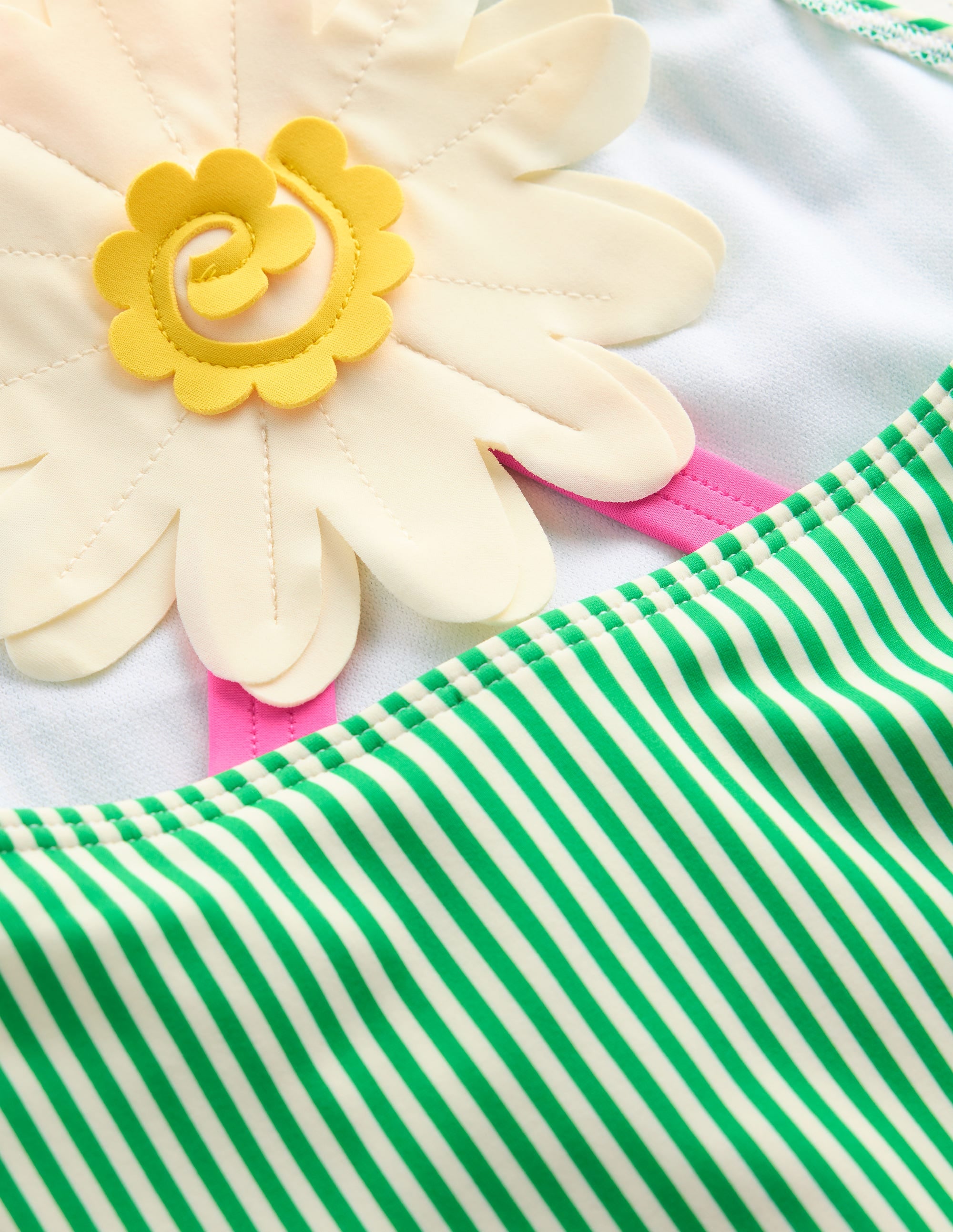 Maillot de bain à appliqué au dos-Pâquerette vert - Image 3