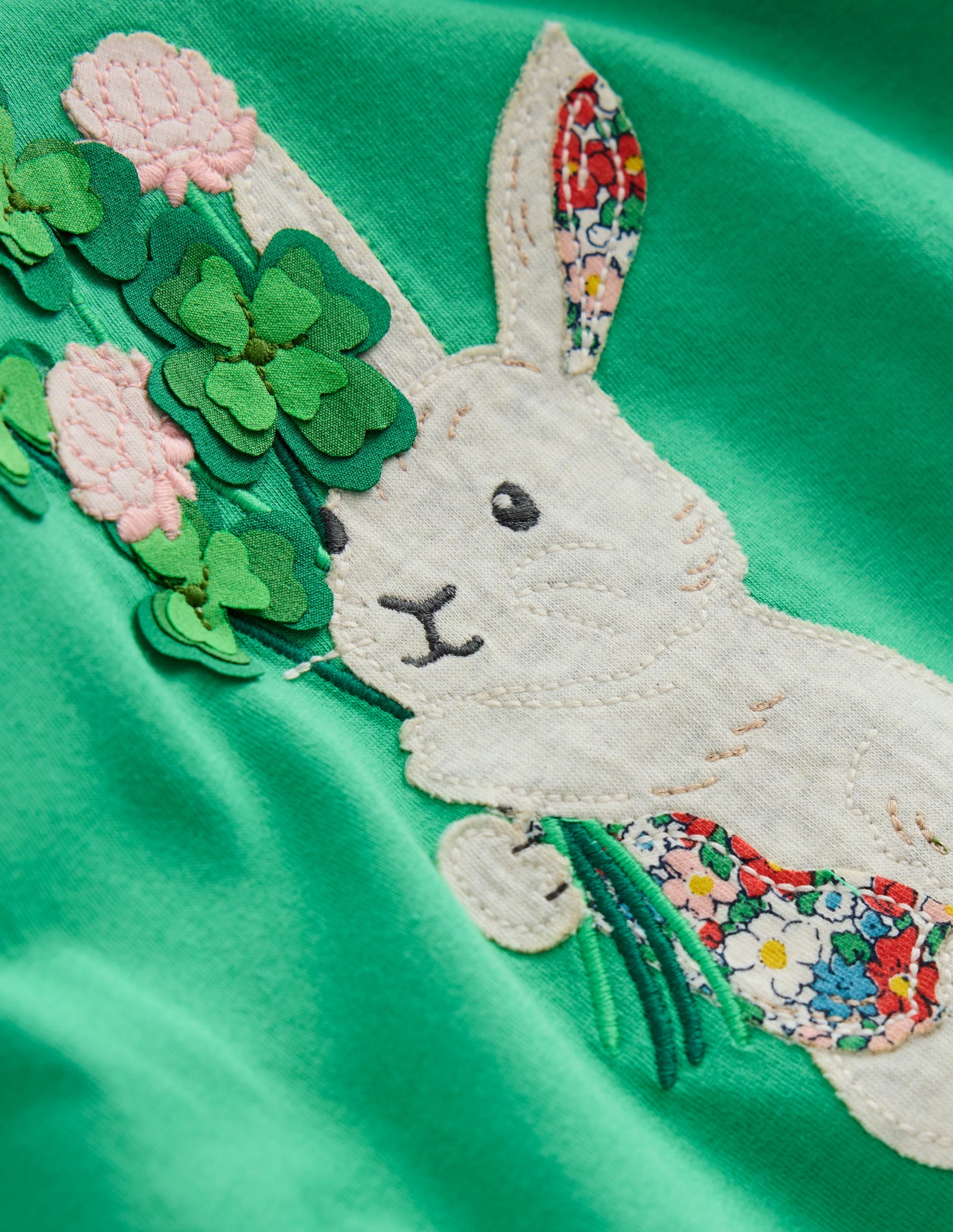 T-Shirt mit Puffärmeln und Applikation-Aloe-Grün Hase - Image 3