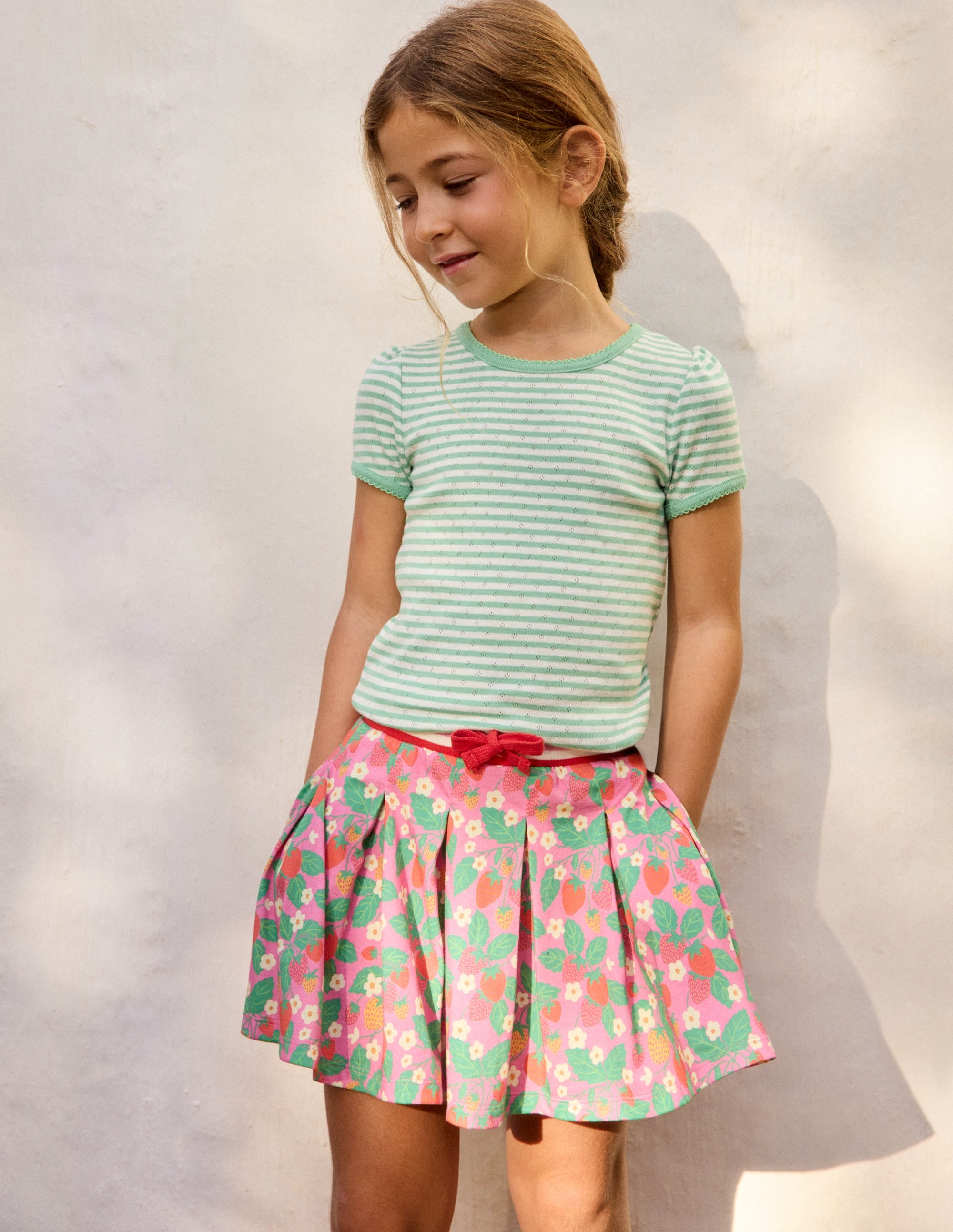 Plissierter Jersey-Skort-Kosmos-Rosa Erdbeer-Aufnäher - Image 5