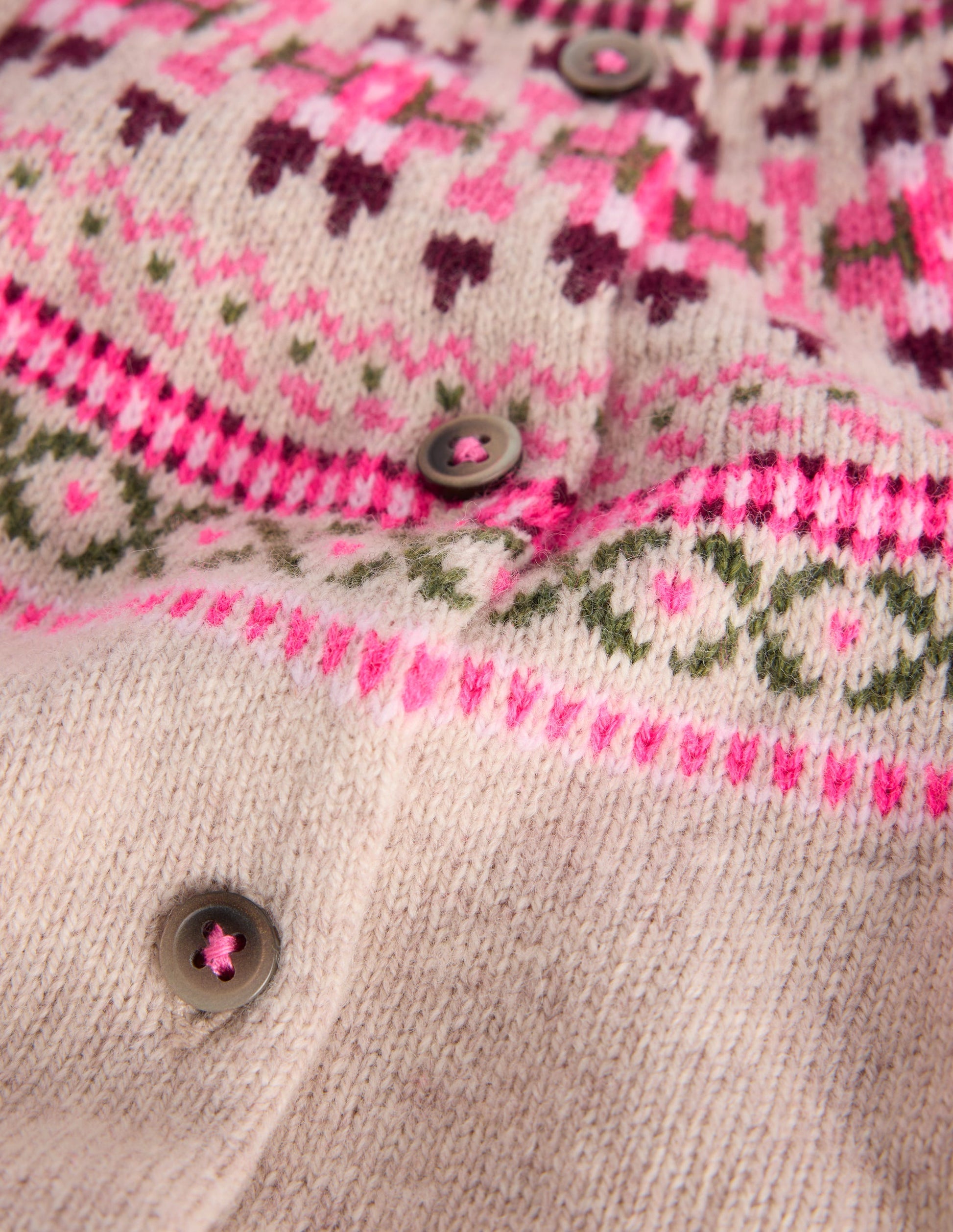 Cardigan Edie à motif jacquard-Motif jacquard traditionnel avoine-4