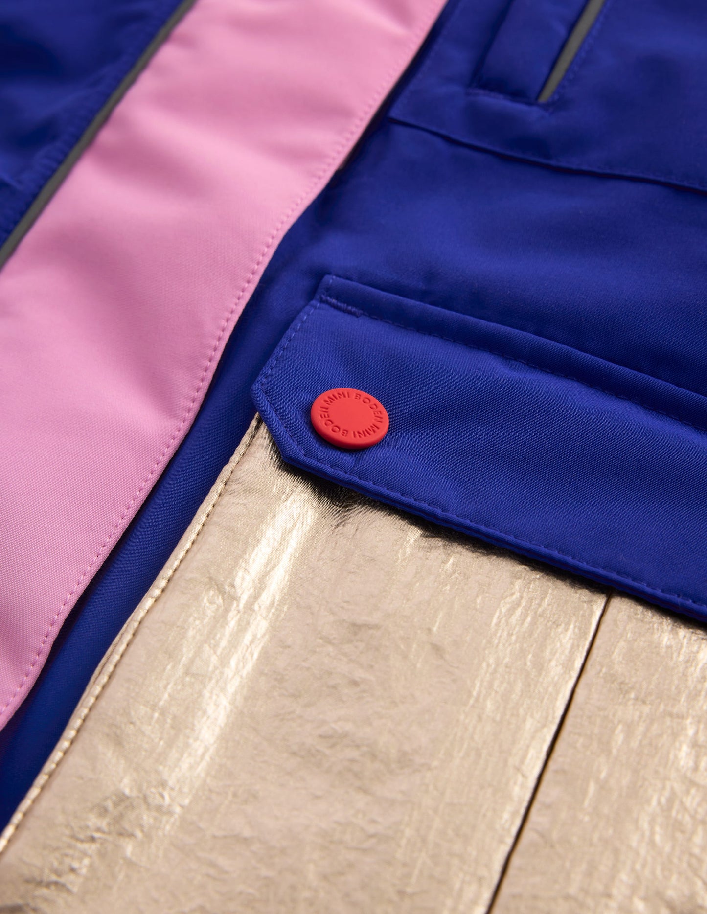 Wasserdichter Allwettermantel-Rosa Metallic Blockfarben