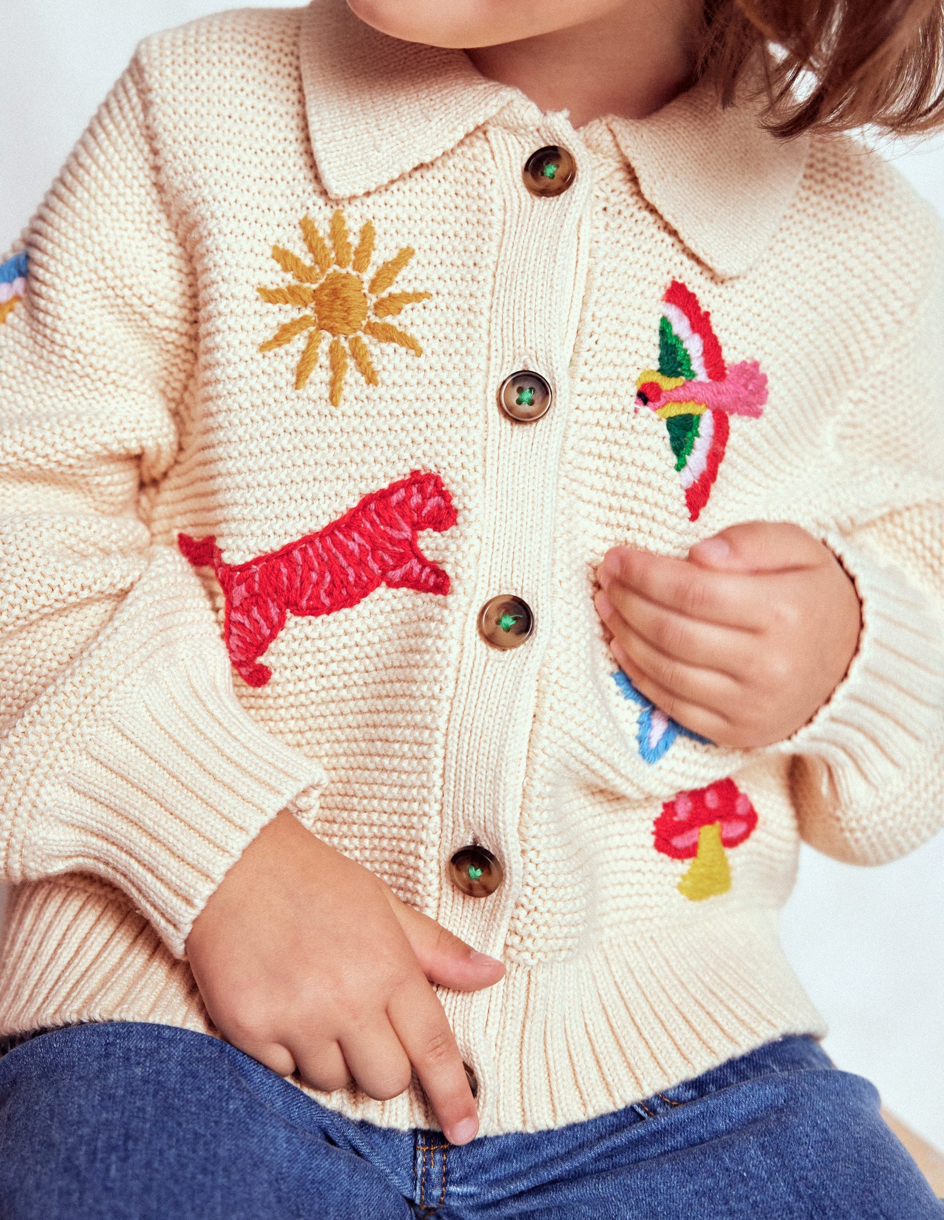 Strickjacke mit Kragen und Motiv-Anenome-3