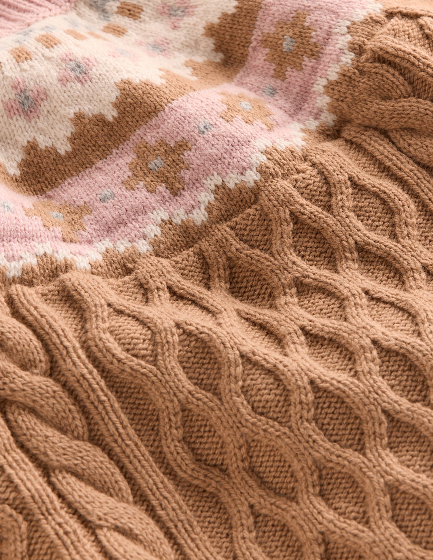 Fair-Isle-Pullover mit Zopfmuster-Camel Meliert