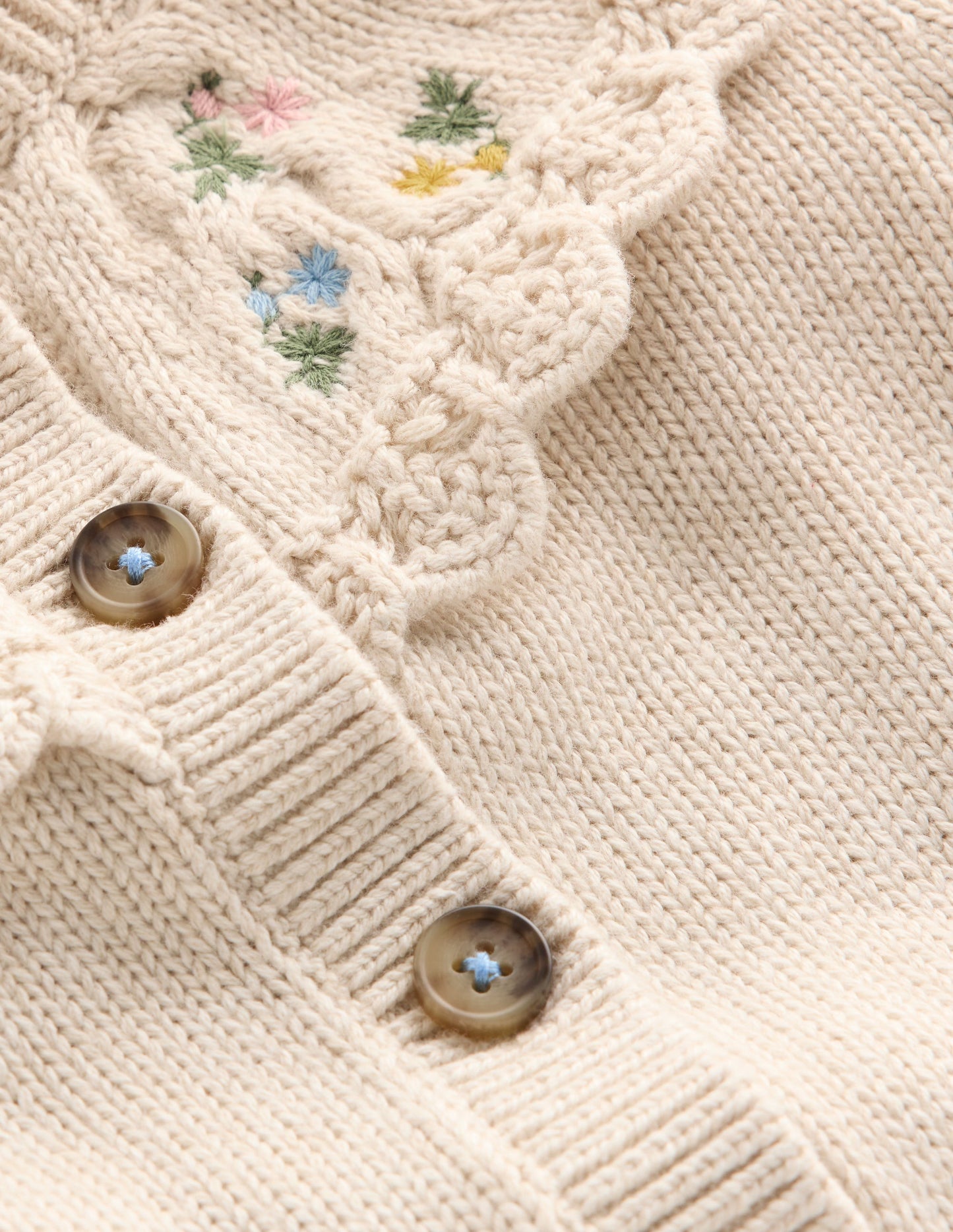 Strickjacke mit bestickter Passe-Beige Meliert