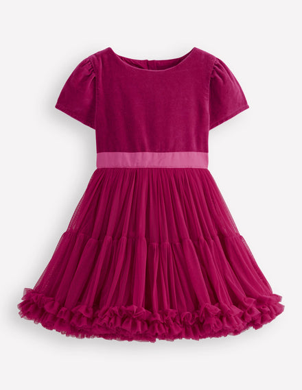 Ausgestelltes Kleid für besondere Anlässe-Kirschkonfitüre