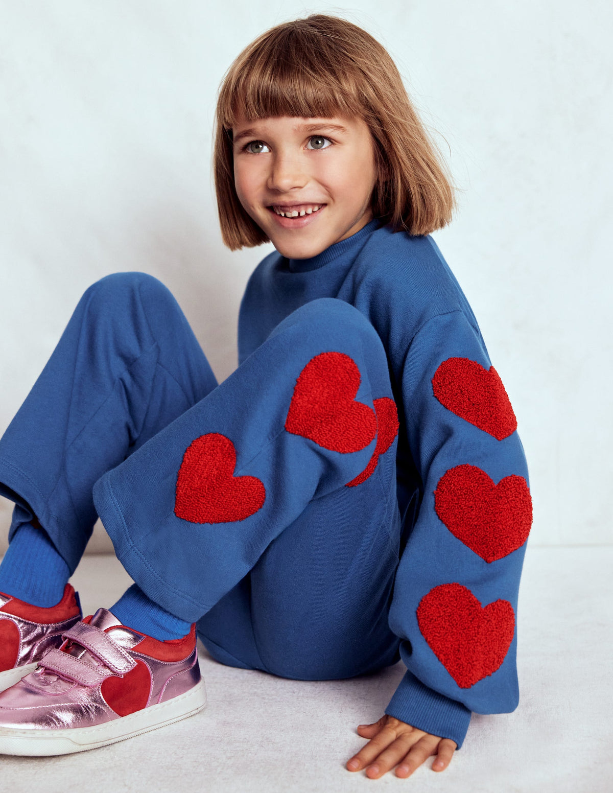 Bobbie Sweatshirt mit Applikation-Blauhäher Herzen - Image 2