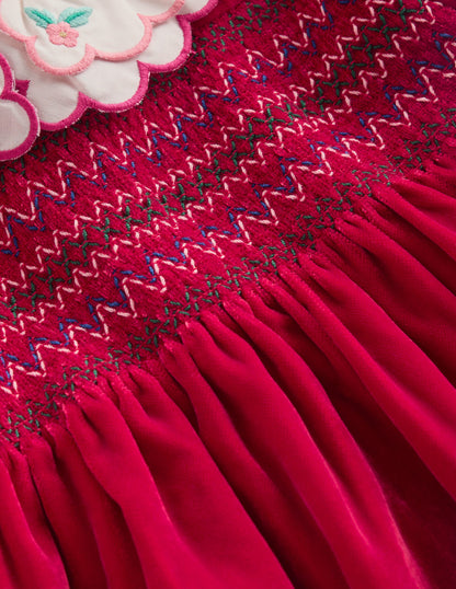 Gemütliches, gesmoktes Kleid mit Kragen-Karminrot-5