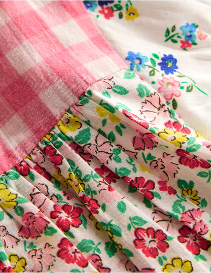 Gerafftes, gewebtes Kleid-Kuddelmuddel Bunt