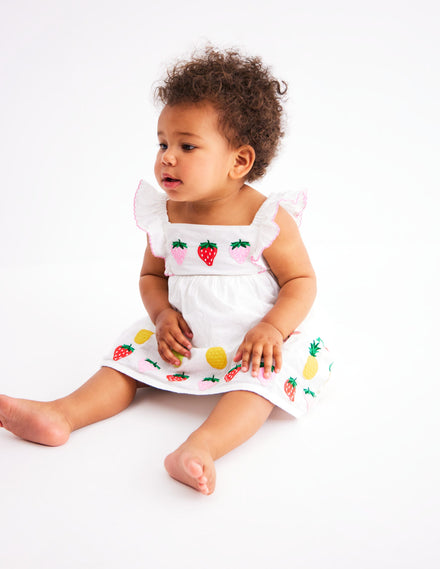Rüschenkleid mit Applikation-Sanftes Naturweiß Frucht