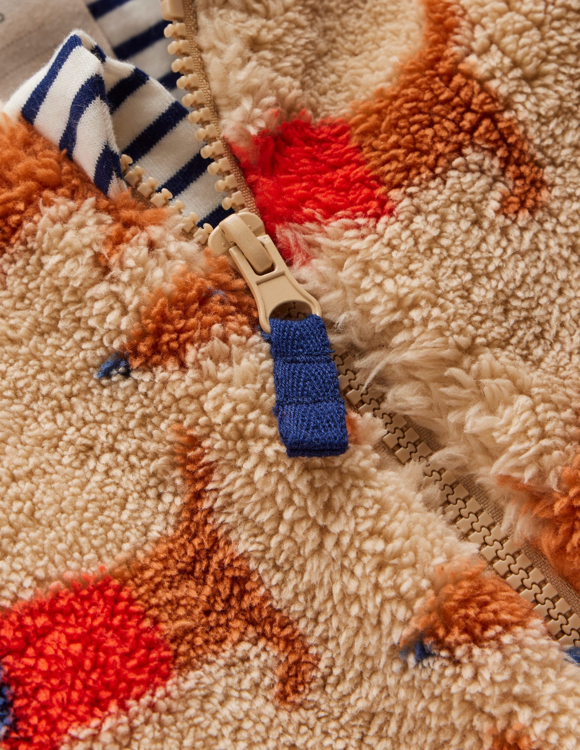 Bedruckter Fleece-Overall-Haferbeige/Marsrot Dackel-3