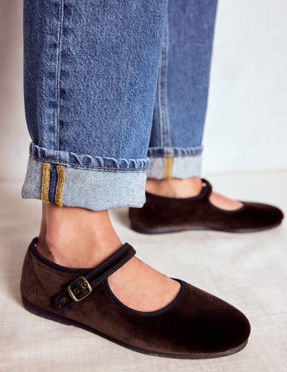 Mary Janes aus dehnbarem Material-Schokoladenbraun Samt-3