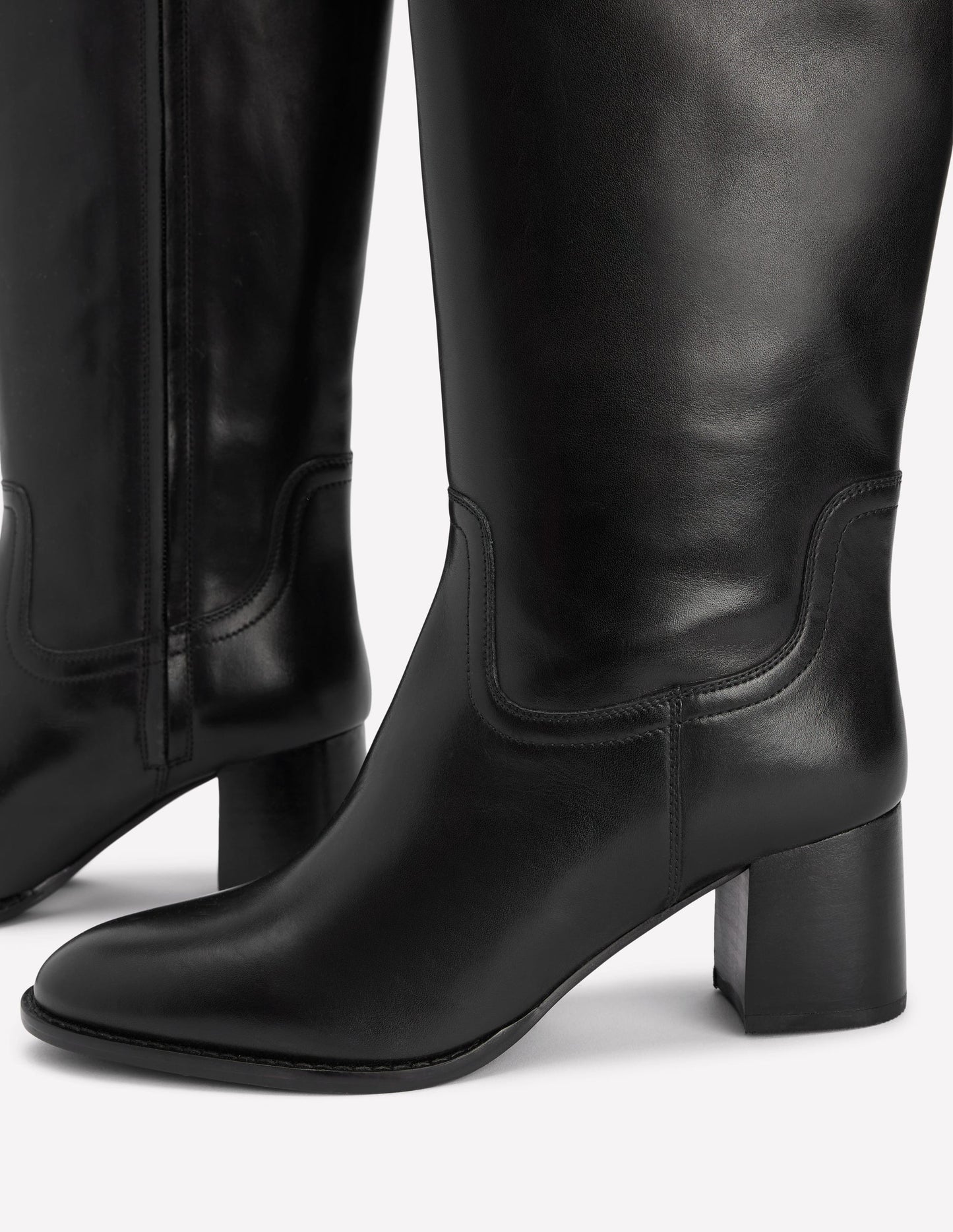 Bottes hauteur genou élégantes Skye-Noir