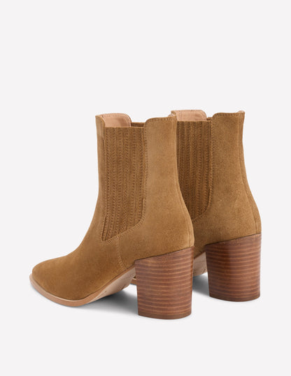 Legere Stiefeletten mit spitzer Zehenpartie-Karamellbraun-5