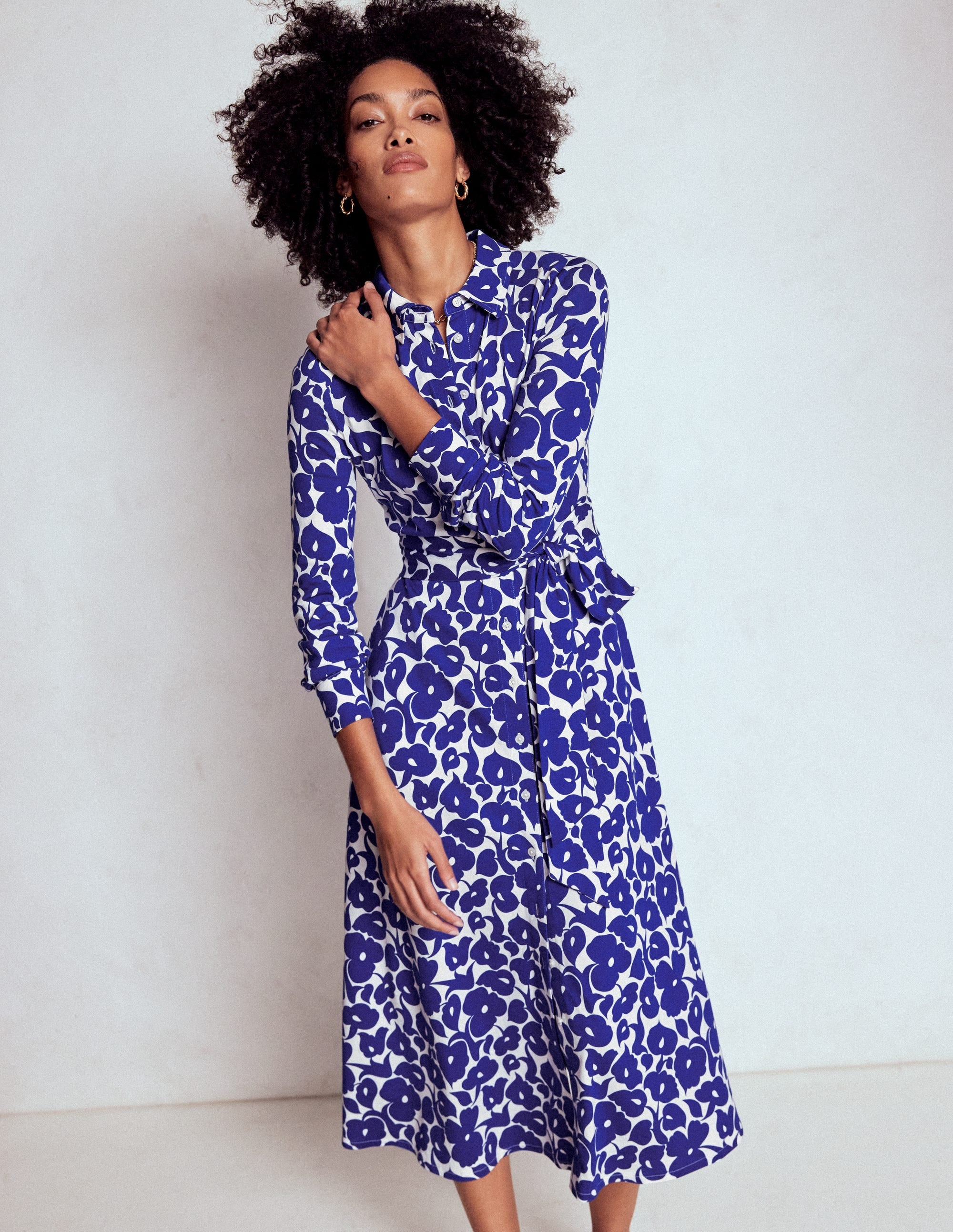 Marcia Jersey-Hemdblusenkleid-Leuchtendes Blau, Laubhain - Image 1