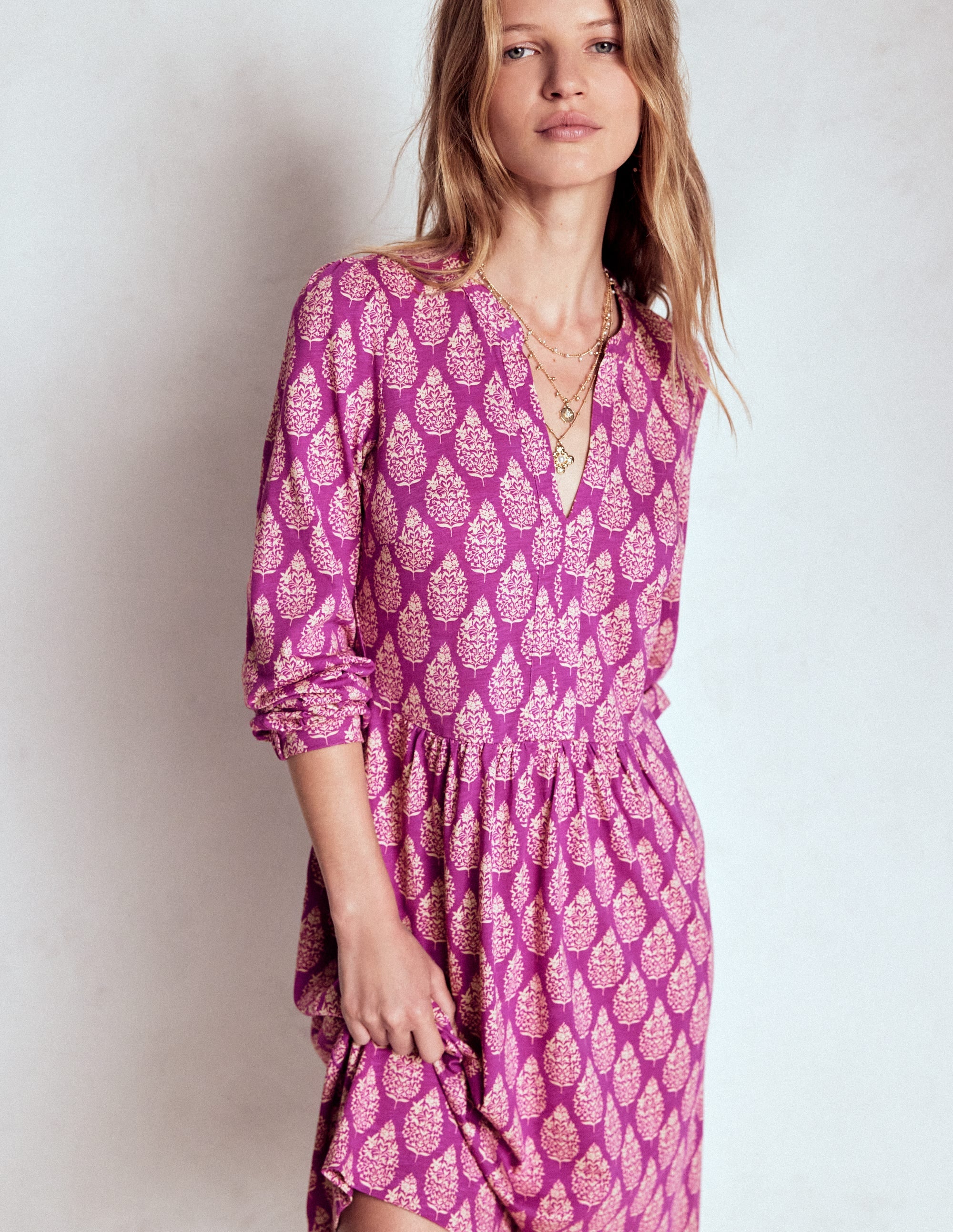 Robe décontractée Naomi en jersey-Violet, bouquet de fleurs sauvages - Image 4