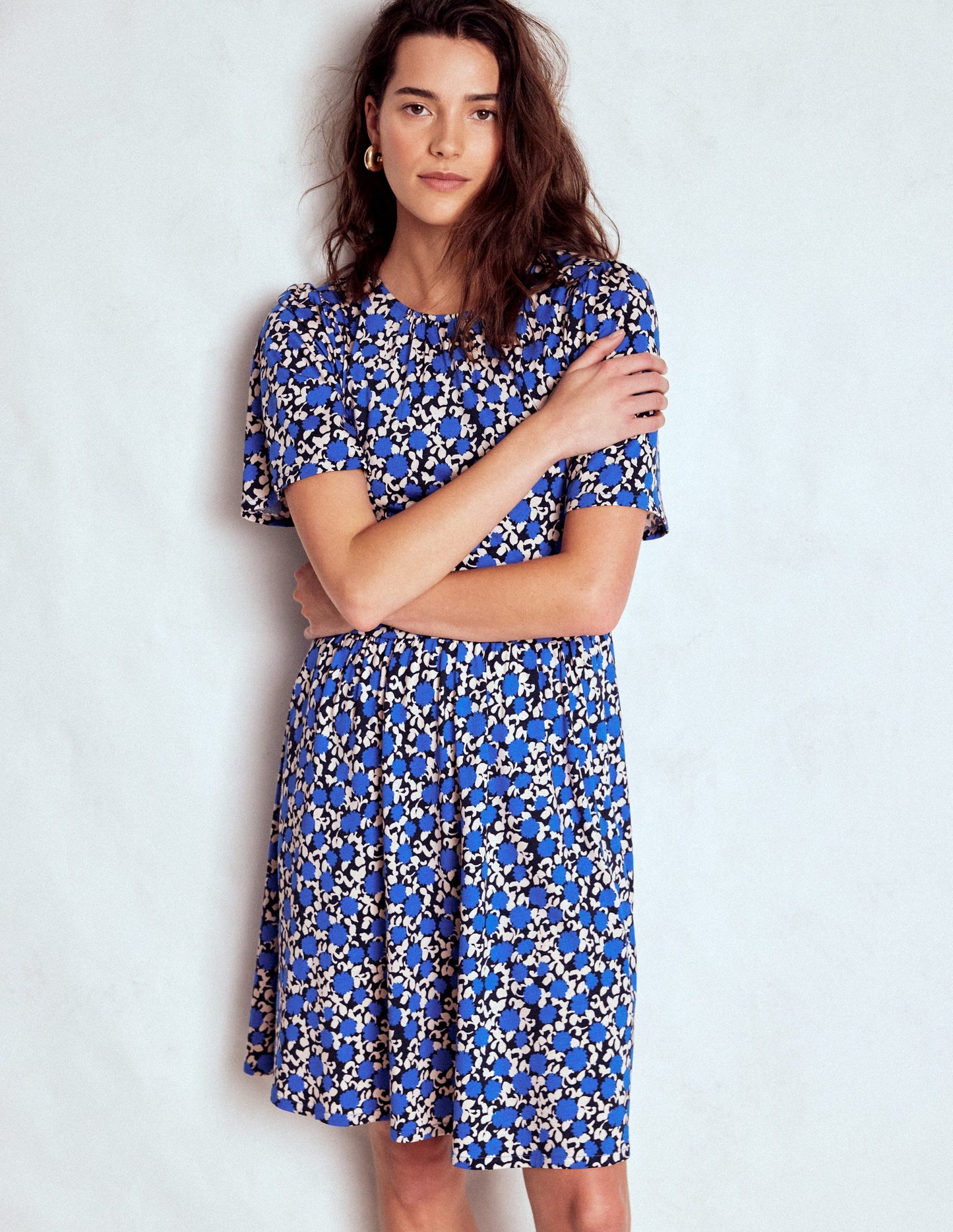 Louisa Kurzes Jerseykleid-Eisvogelblau, Blütenrebe