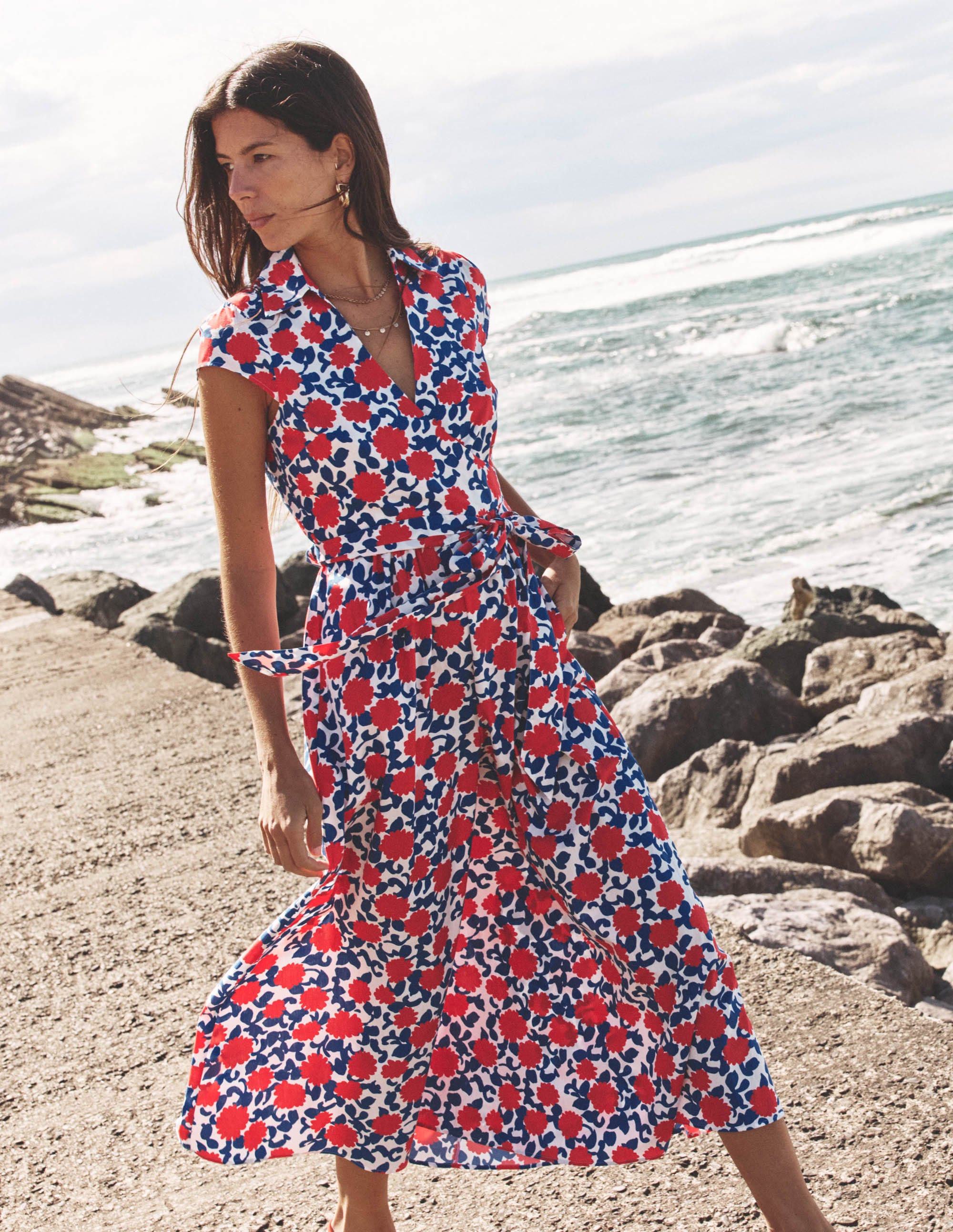 Julia Midi-Wickelkleid aus Baumwolle-Mohnblumenrot, Blütenrebe - Image 7