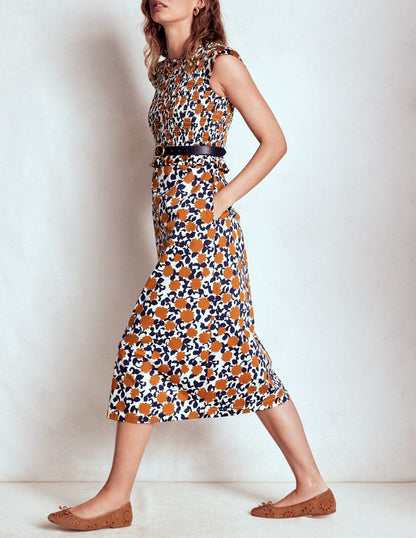 Carolina Gesmoktes Midikleid-Cognac, Blütenrebe-6