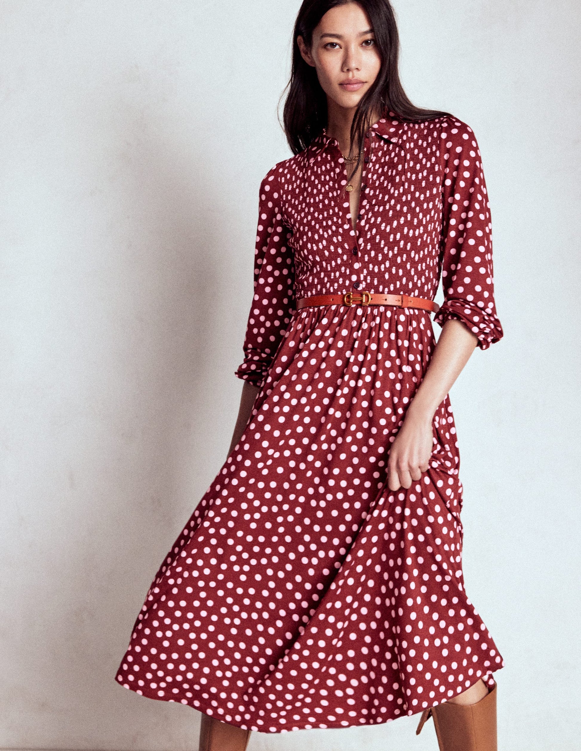 Gesmoktes Jersey-Hemdblusenkleid-Kastanie, Gemalte Tupfen-4