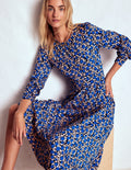 Alexandra Jersey-Midikleid-Eisvogelblau, Blütenrebe