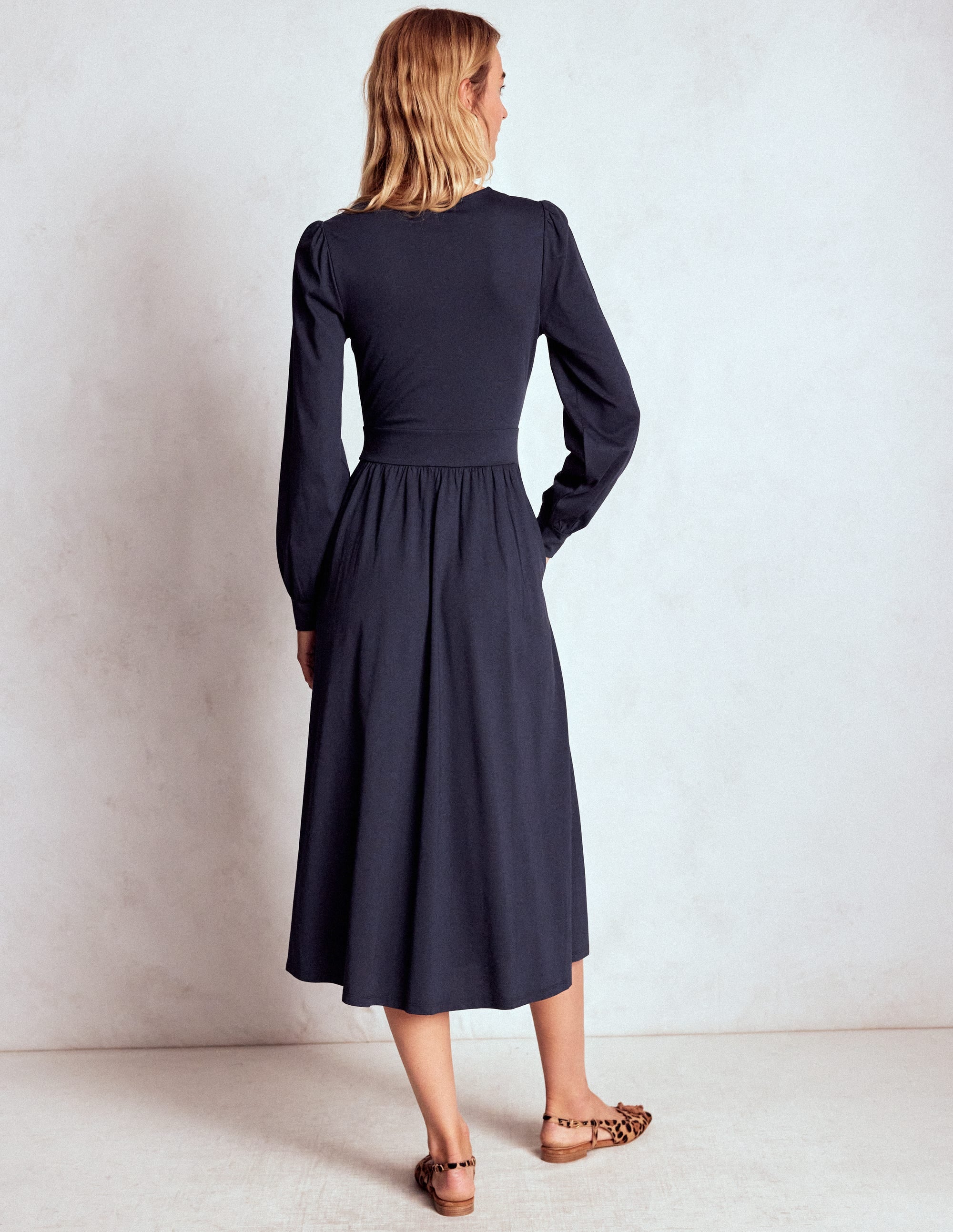Alexandra Jersey-Midikleid-Marineblau - Image 3