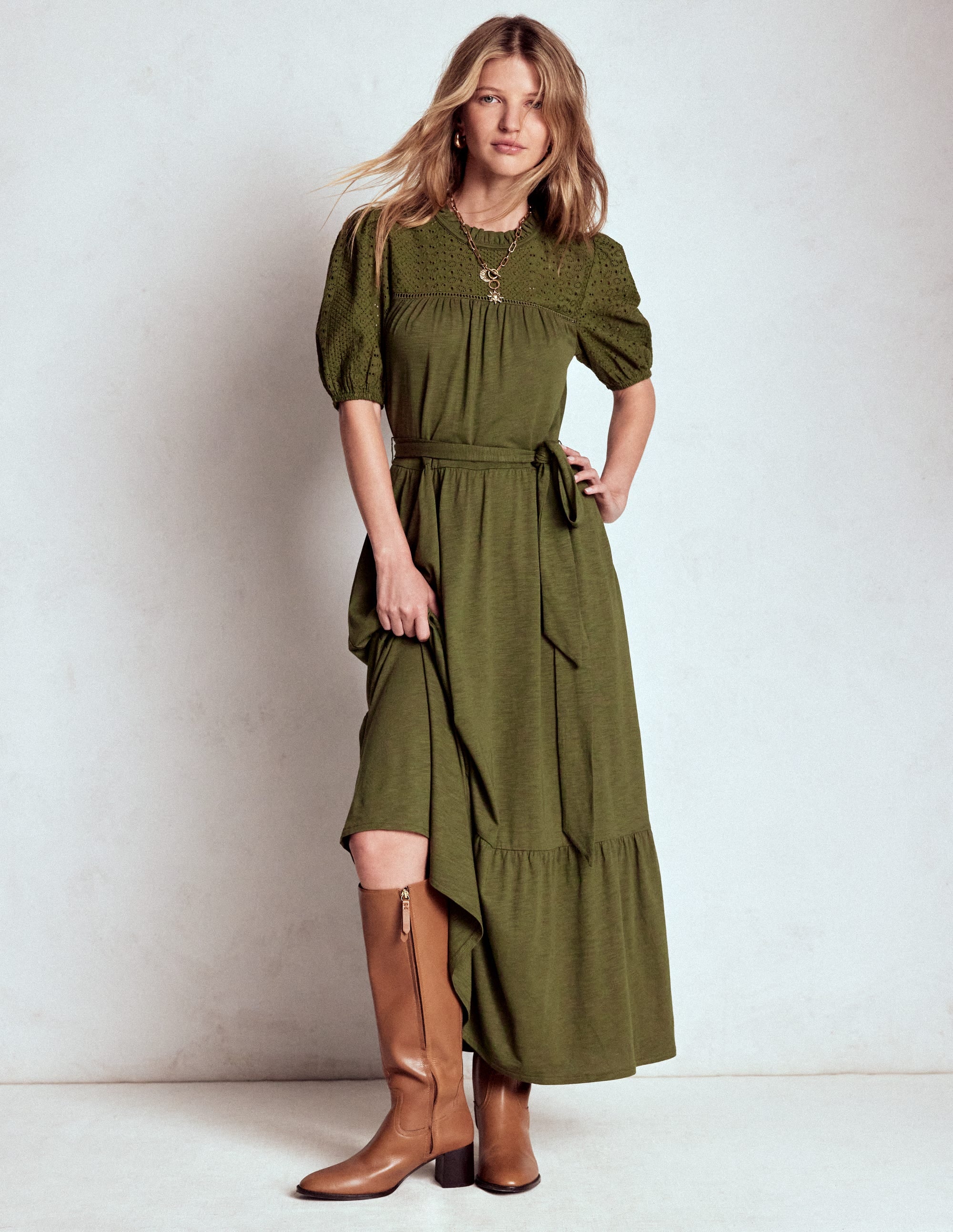 Lorelei Jerseykleid mit Lochstickerei-Waldgrün - Image 6