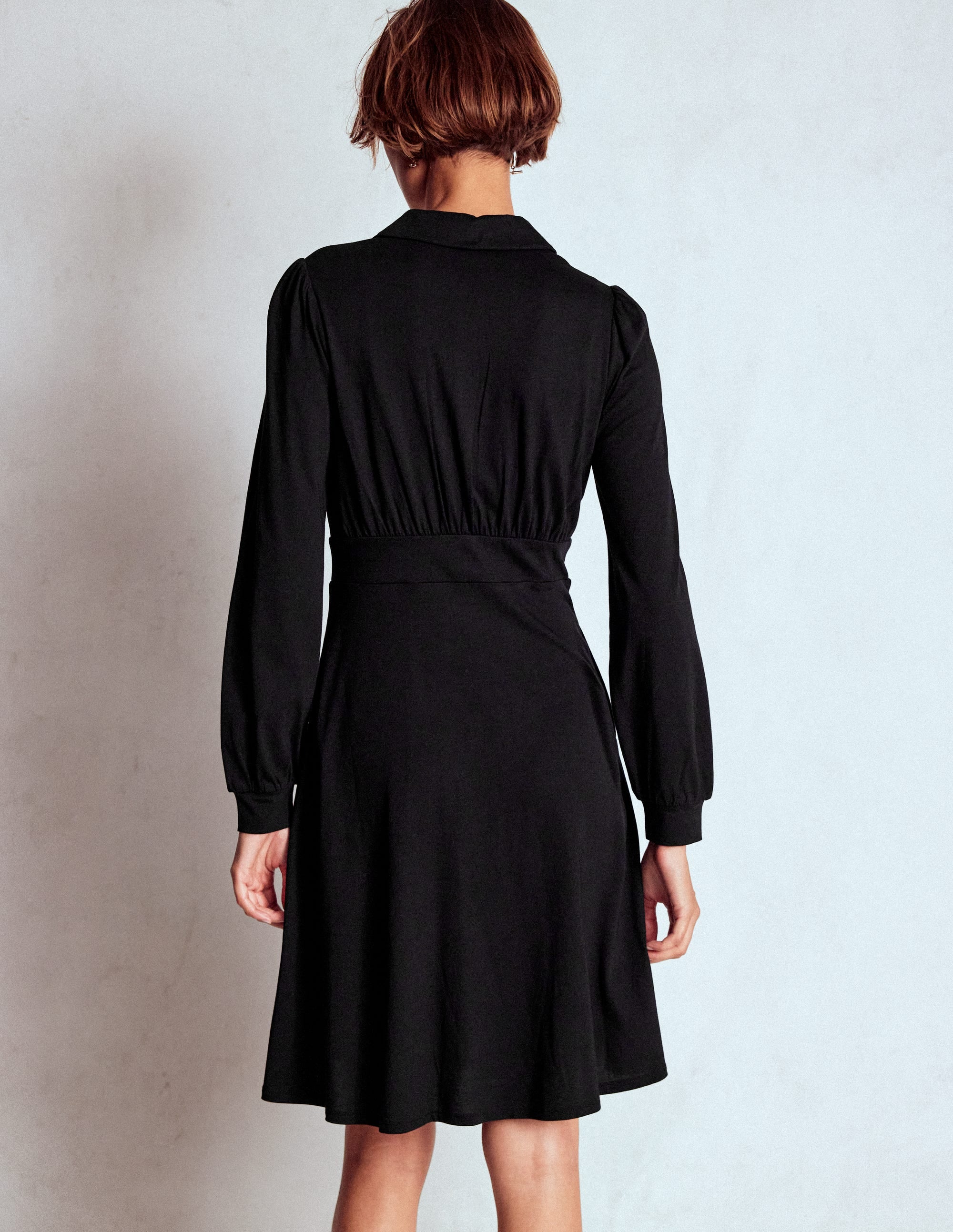 Orla Kurzes Jersey-Hemdblusenkleid-Schwarz - Image 3
