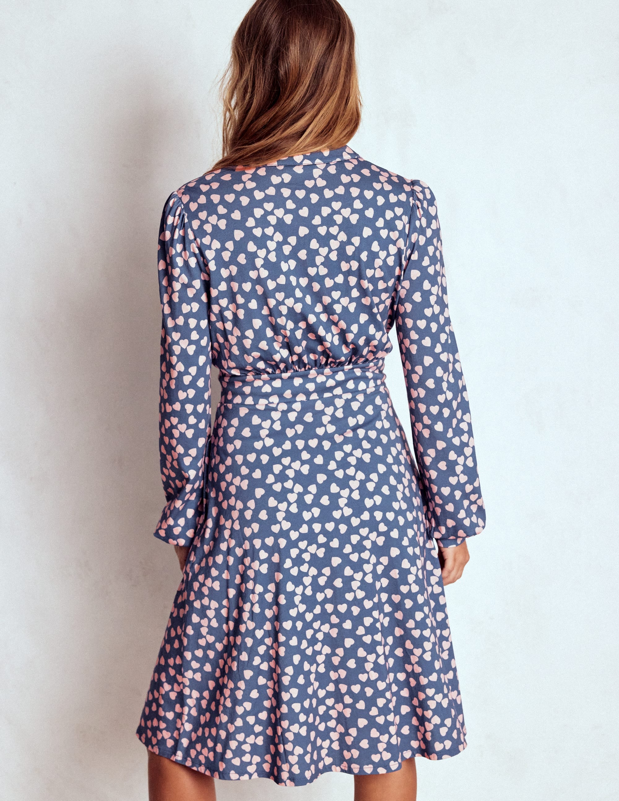 Orla Kurzes Jersey-Hemdblusenkleid-Denim-Blau Herzkaskade - Image 3