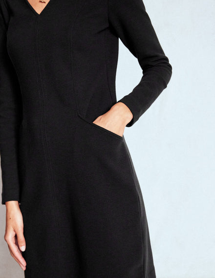 Ellen Ottoman-Kleid mit V-Ausschnitt-Schwarz