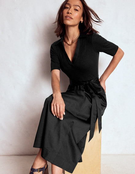 Midikleid aus Rippstick-Mix mit Kragen-Schwarz