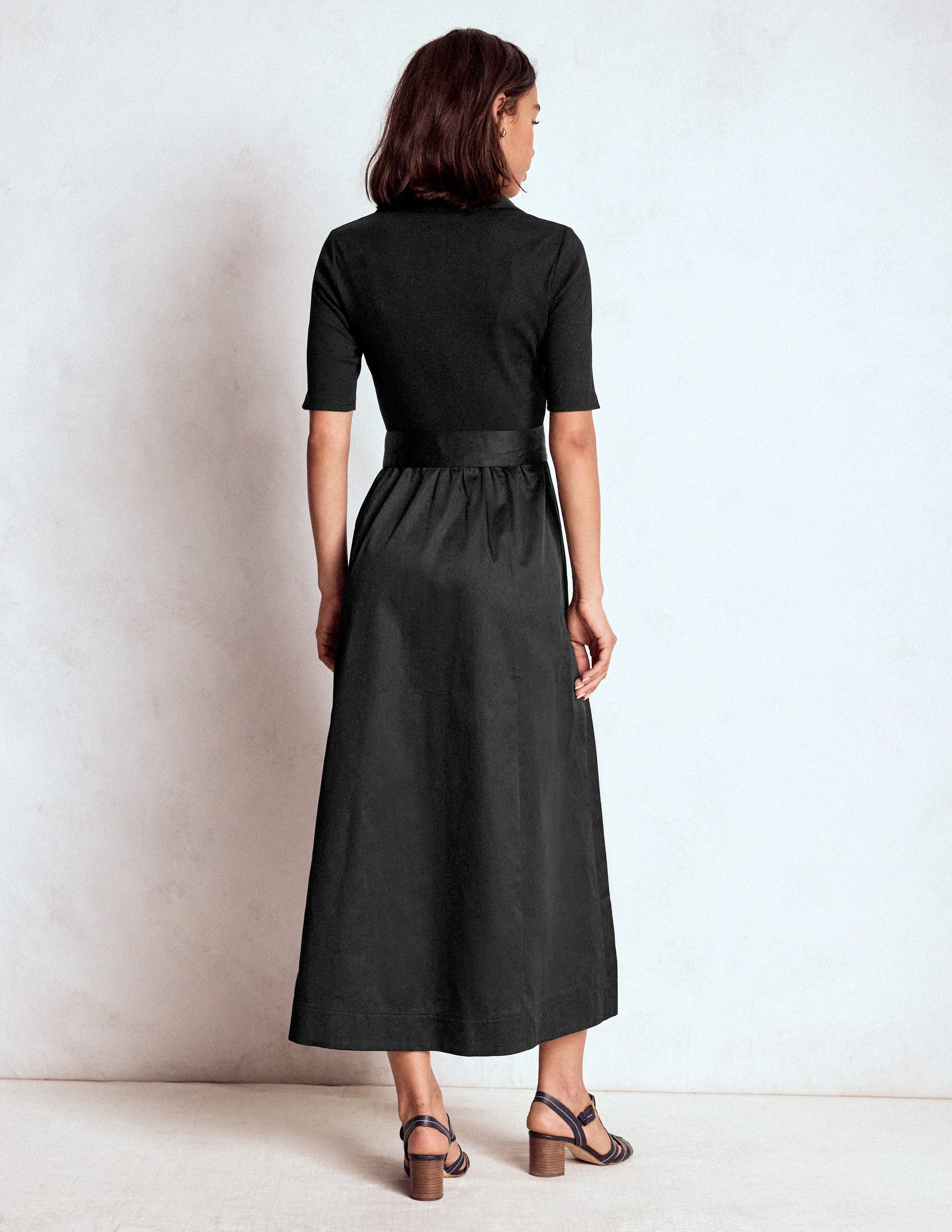 Midikleid aus Rippstick-Mix mit Kragen-Schwarz-4