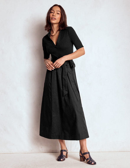 Midikleid aus Rippstick-Mix mit Kragen-Schwarz