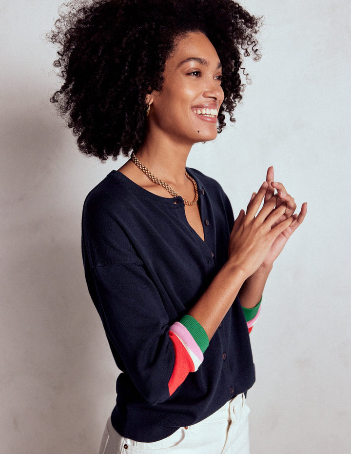 Lara Lockere Baumwoll-Strickjacke-Marineblau, Gestreifte Manschetten