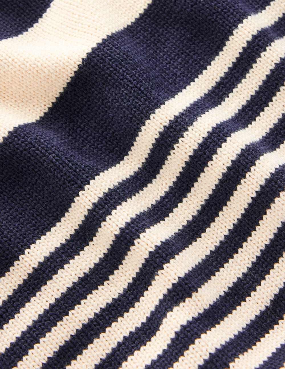 Jemma Breiter Baumwollpullover-Naturweiß/ Marineblau - Image 6