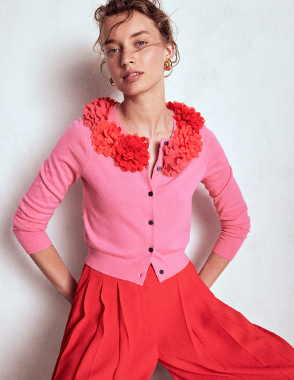 Verkürzte Strickjacke mit Rundhalsausschnitt-Rosa Schleife-1