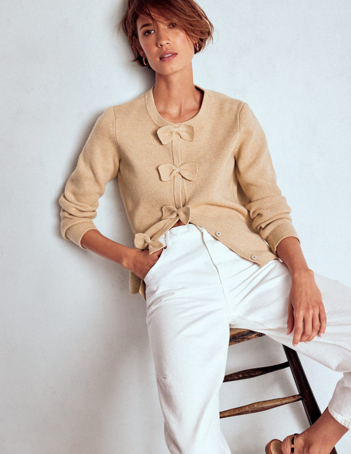 Strickjacke mit Schleife-Graubraun Meliert