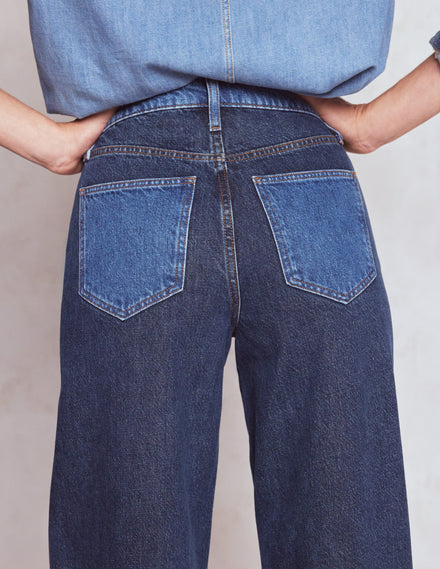 Hoch geschnittene Jeans mit weitem Bein-Mustermix